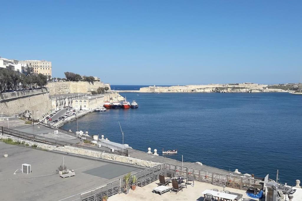 Valletta Apartment With Harbour Veiw ภายนอก รูปภาพ